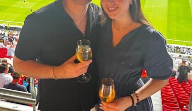 Amalie Reitan (29) og Niklas Tangen Klein (29) venter barn