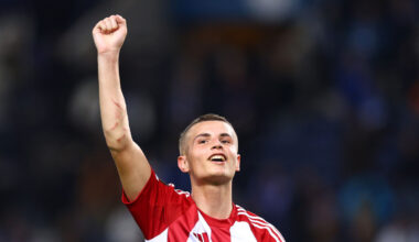 Det greske stortalentet som tiltrekker seg Europas fotballgiganter