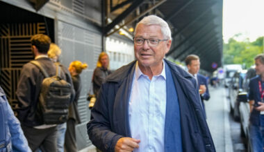 Bondevik spår kabinettsspørsmål om budsjettet