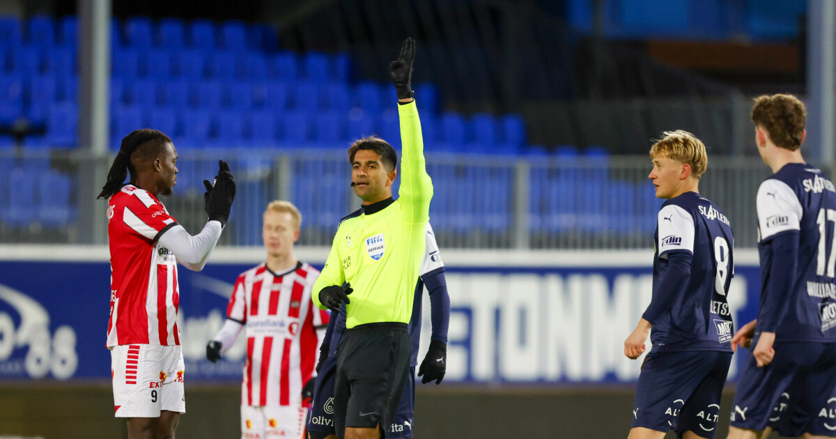 Reagerer på VAR-feil: - Ganske utrolig