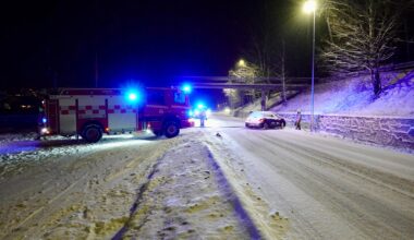 Nyheter, Ulykker og hendelser | E6-ulykke: – Tre biler involvert