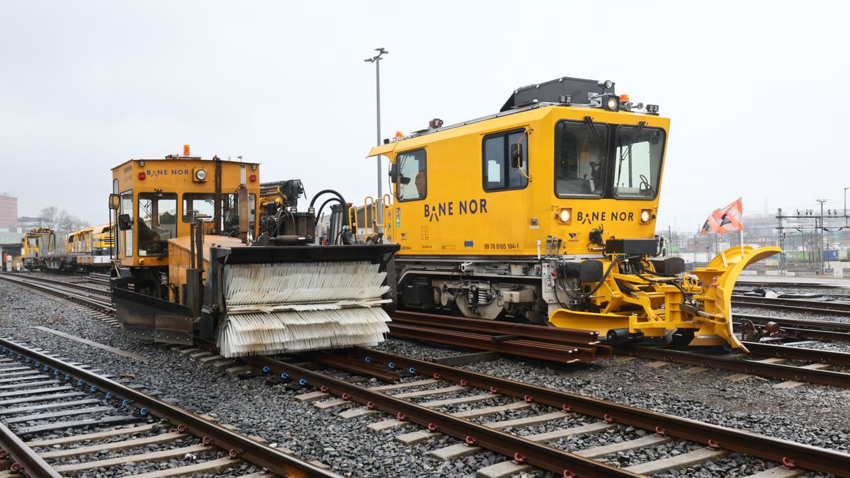 Ved hjelp av nye måkemaskiner, smartere trafikk og digital overvåkning håper Bane Nor på å unngå dager med innstilling av alle tog i vinter.