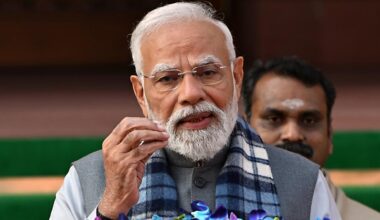 India krever sikkerhetsapp på alle mobiler: Får tilgang til anropslogg og kamera