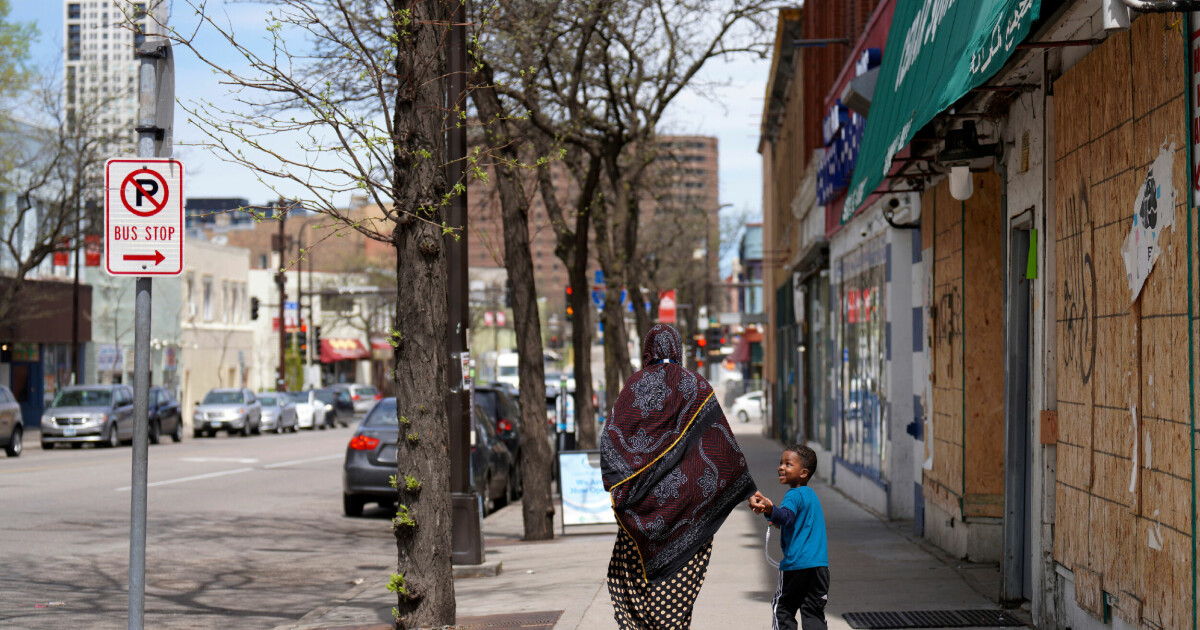 Kalles for «søppel»: Kjøpesenter forlatt etter Trump-kommentar