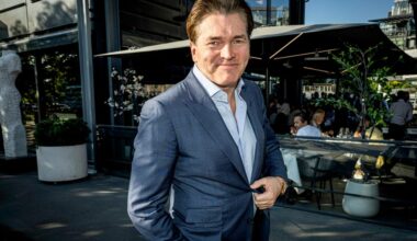 Fredly laster opp: Kjøper aksjer på billigsalg