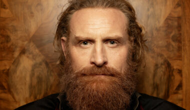Kristofer Hivju med dyster melding: