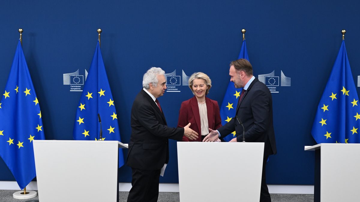 Georg Riekeles har hyppig kontakt med beslutningstakere i EU-institusjonene. Han tror de gjerne vil ha så mye norsk gass som mulig i 2040.