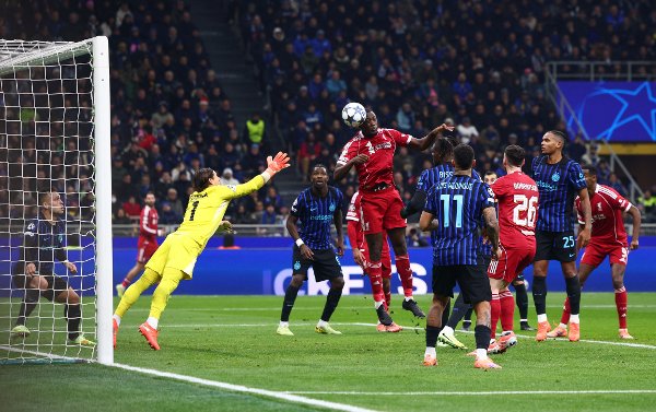 Soccer Football - UEFA Champions League - Inter Milan v Liverpool - San Siro, Milan, Italy - December 9, 2025
Liverpool's Ibrahima Konate scores a goal before it was disallowed REUTERS/Guglielmo Mangiapane