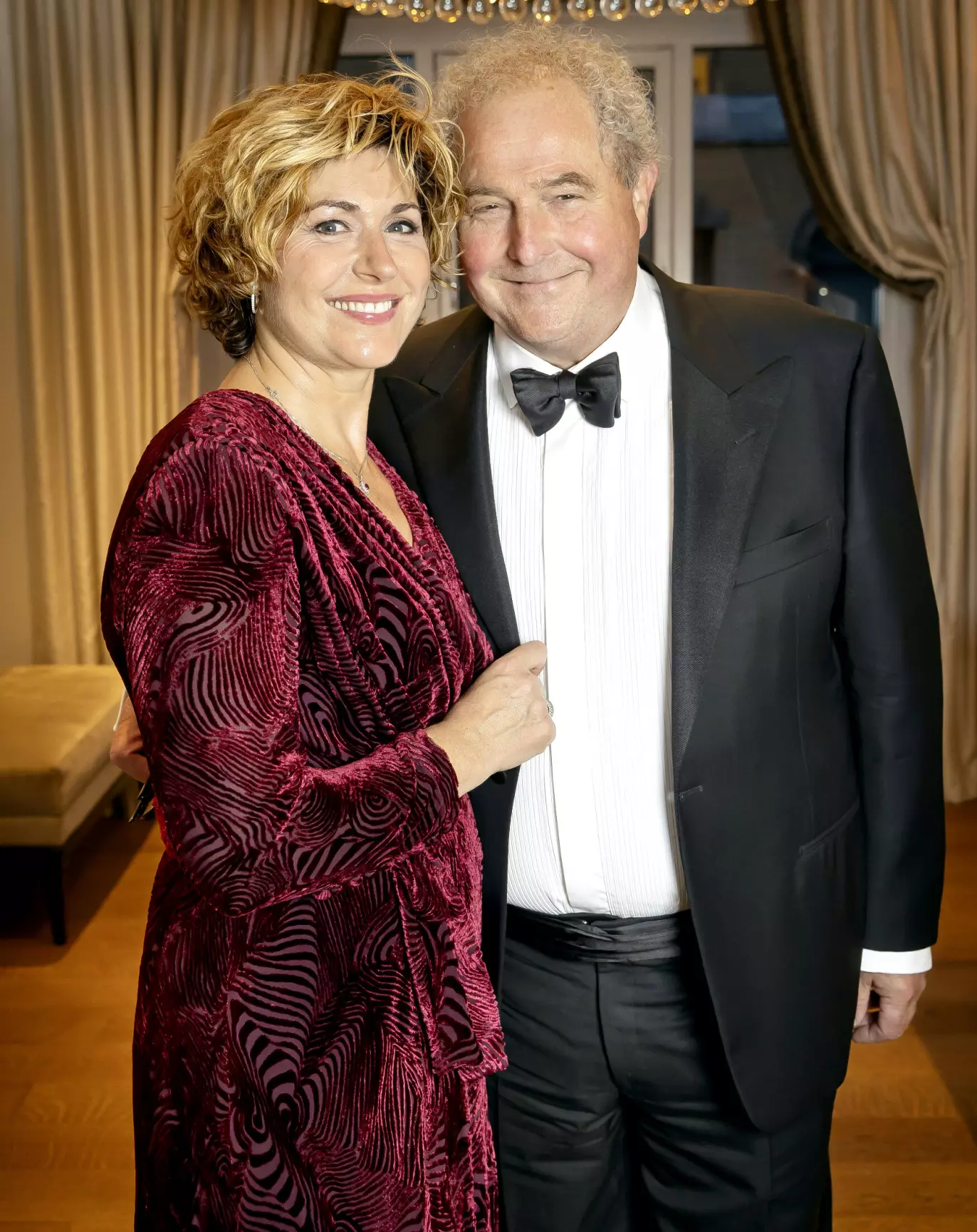 STØTTESPILLER: Sissel er takknemlig for å kunne reise rundt med mannen på slep. - Jeg har reist nok alene, sier hun. Foto: Tore Skaar.