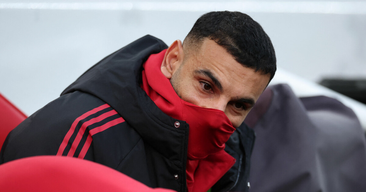 Salah ble byttet inn til stående applaus