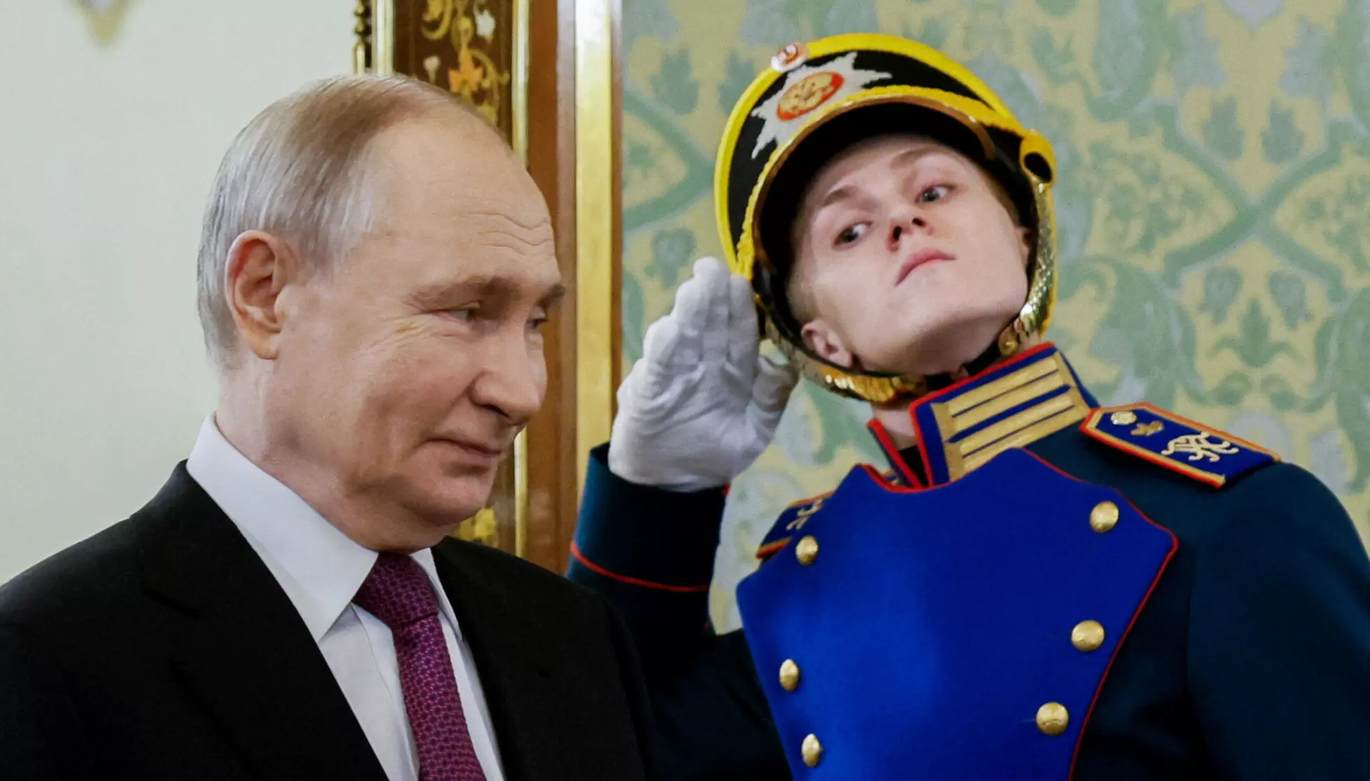 I DYTTEN: Mange faktorer synes å være fordelaktige for Vladimir Putins krigføring i Ukraina. Foto: Maxim Shemetov / Reuters / NTB