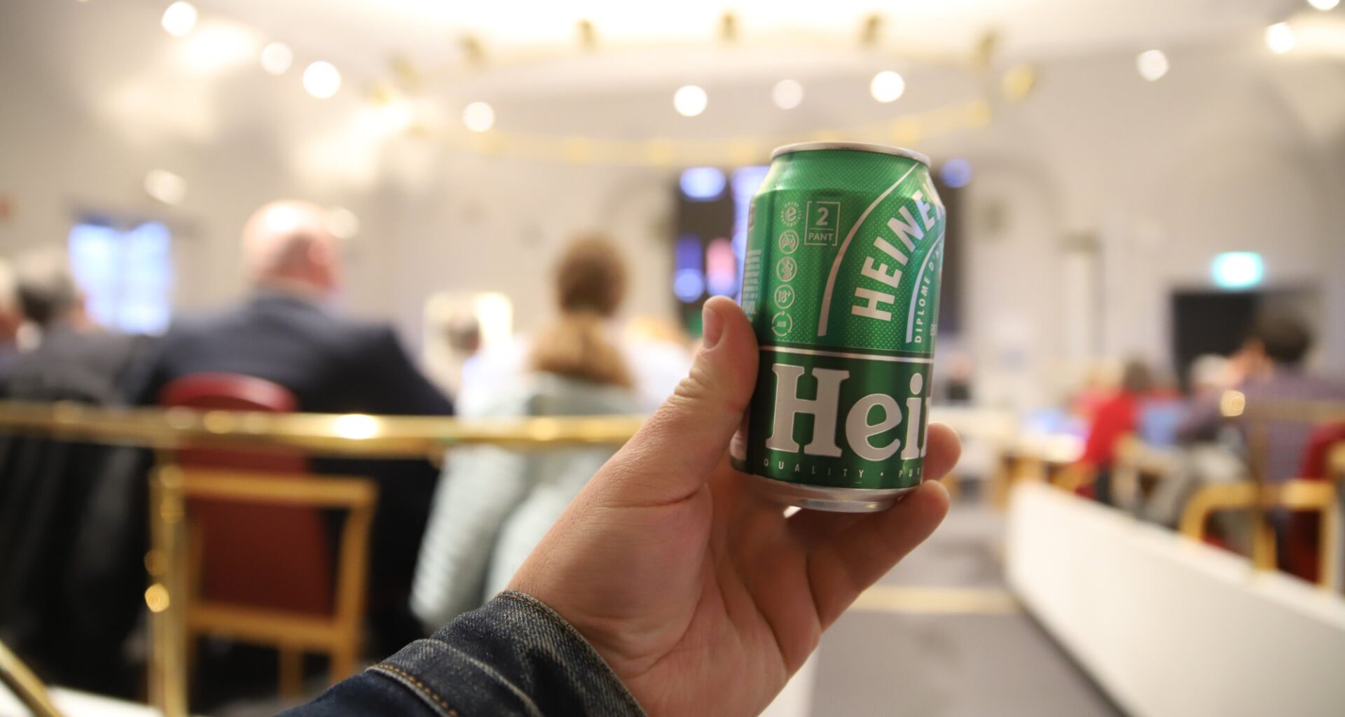 Fotball-VM-folkefest ble tema i kommunestyremøtet: – Jeg håper vi kan tøye regelverket maksimalt - Halden Arbeiderblad