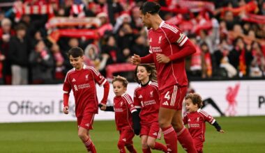 Jotas enke takket for støtten: