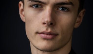 Norske Hauk (19) skal spille mot Adele