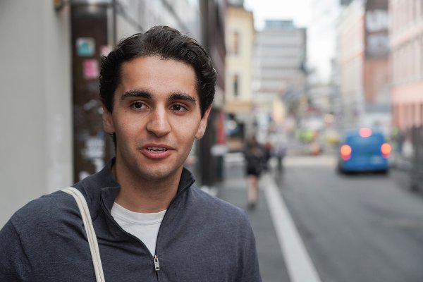 Oslo 20250909. 
Unge Venstre leder Omar Svendsen-Yagci. Venstre har sentralstyremøte der de oppsummerer valget.
Foto: Ole Berg-Rusten / NTB