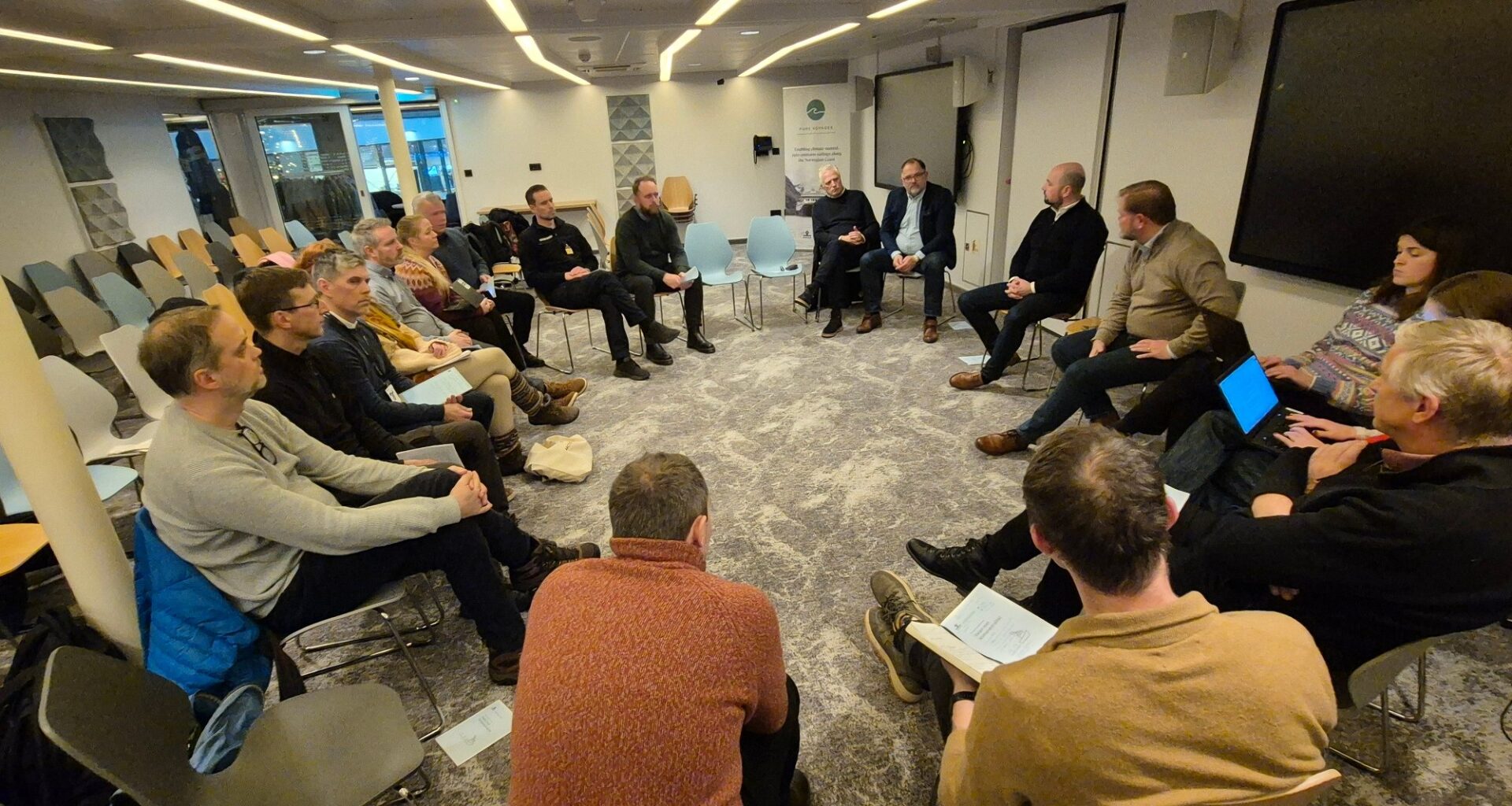 Flere havner står i fare – torsdag samlet toppene seg - Nordlys