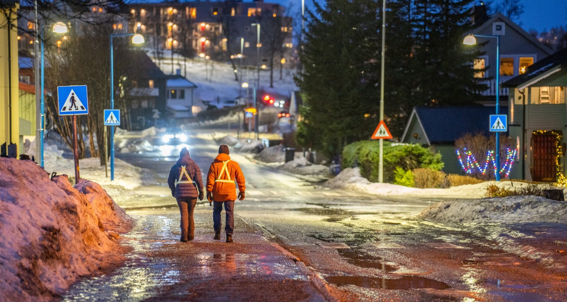 Farevarsel, Flomfare | Farevarsler i søkk og kav: – Fullt vaktlag på - Nordlys