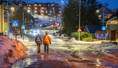 Farevarsel, Flomfare | Farevarsler i søkk og kav: – Fullt vaktlag på - Nordlys