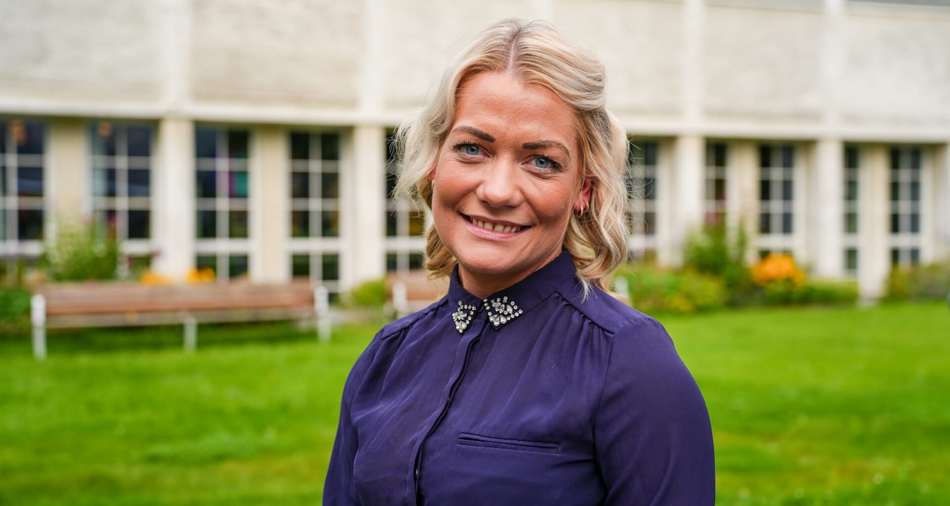 Sandra Borch åpner opp om at hun har alkoholproblemer i et innlegg på sin egen Facebook-vegg.