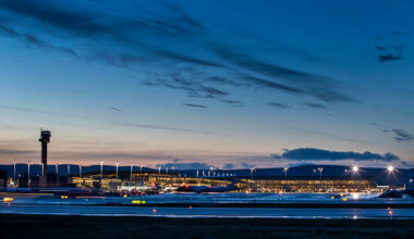 Mann og kvinne hadde sex på bussholdeplass på Gardermoen