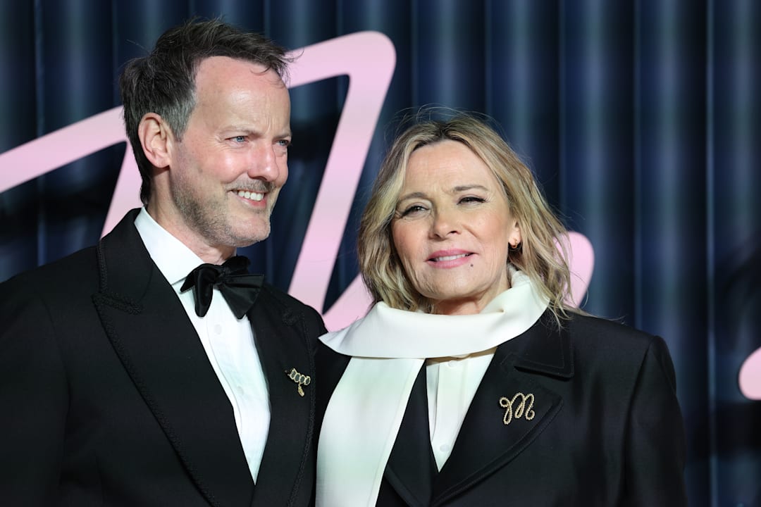 Kim Cattrall har giftet seg med kjæresten Russell Thomas