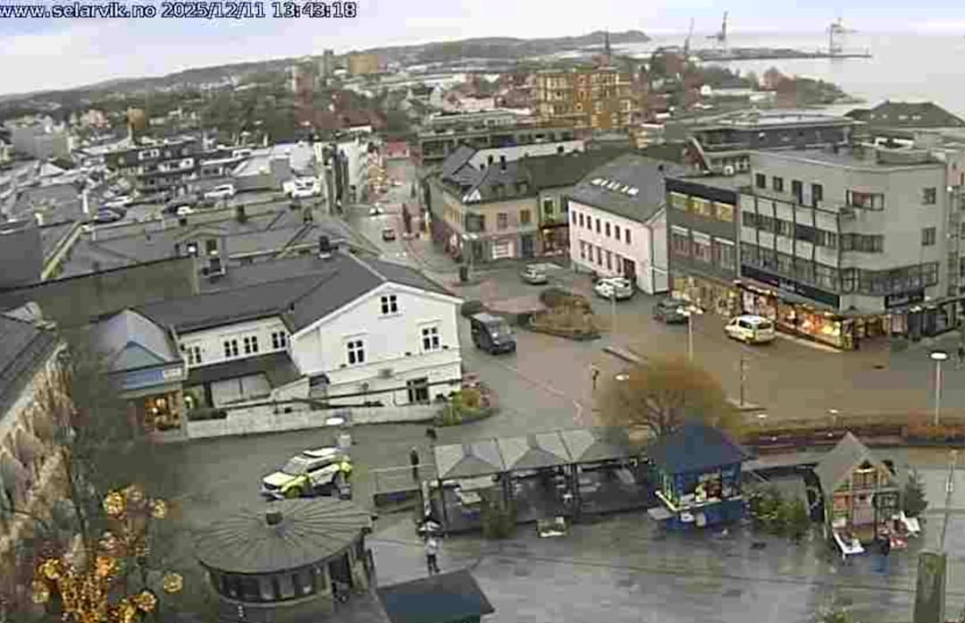 Knivran i forretning i Larvik sentrum