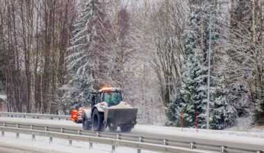 Varsler kraftig snøfokk i det mange starter juleutflukten: – Kjør mykt