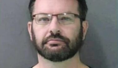 Militærlege tiltalt for å filme pasienter i det skjulte