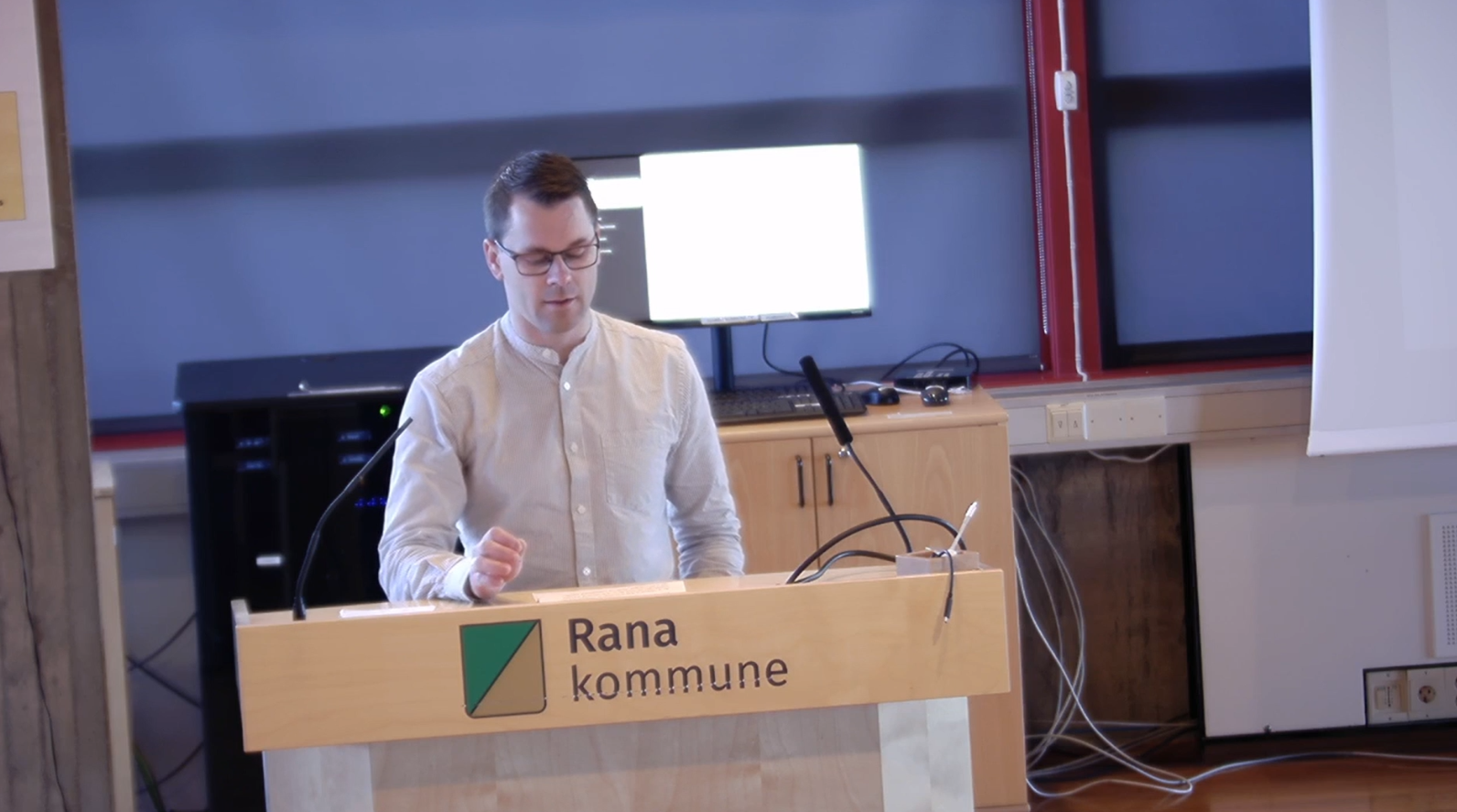 Lokaldebatten, Oppvekststruktur | Hvordan er det mulig å ta så store avgjørelser på bakgrunn av et beslutningsgrunnlag med flere feil og mangler?