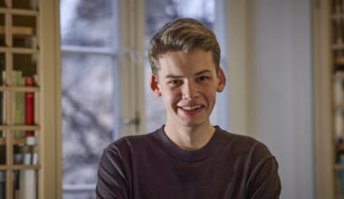 Norsk 19-åring dropper mastergrad for å bygge AI-sikkerhet