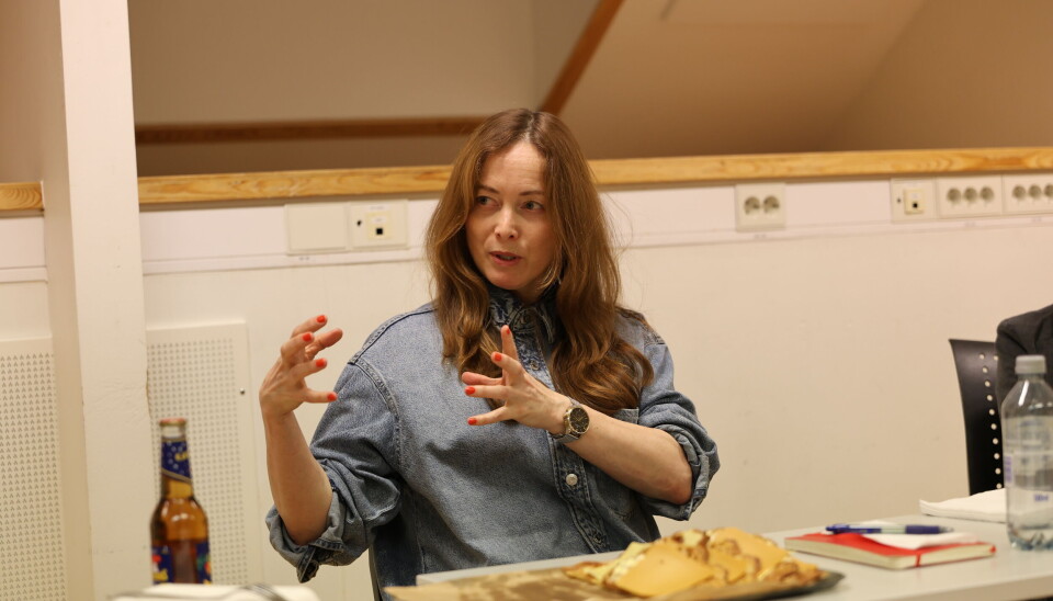 Monica Roland er førsteamanuensis ved NTNU i Gjøvik. Hun er svært interessert i å finne ut av hvorfor kvinnene faller på filosofi.