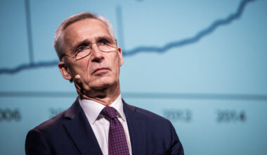 Russland hyller Norge etter flertall mot «EUs tyveriforsøk»