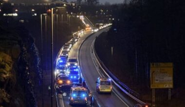 (+) Mann skadet etter ulykke på E18: – Frem­står alvor­lig - fvn.no