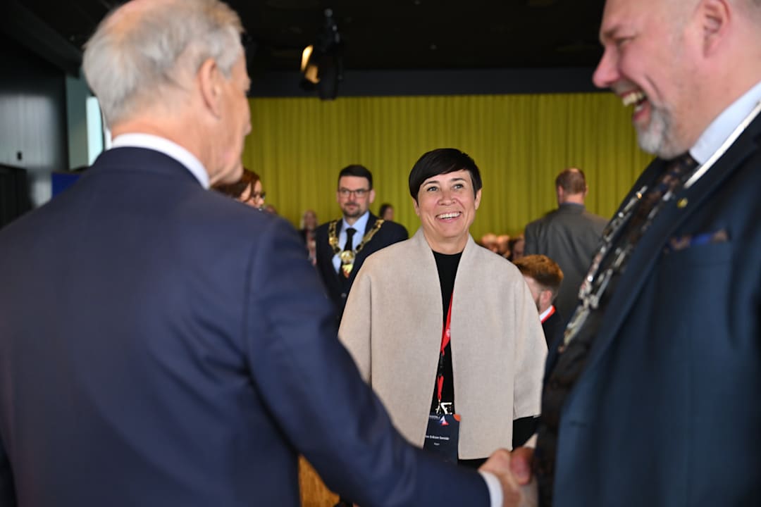 Søreide gjør det nesten like bra som Støre