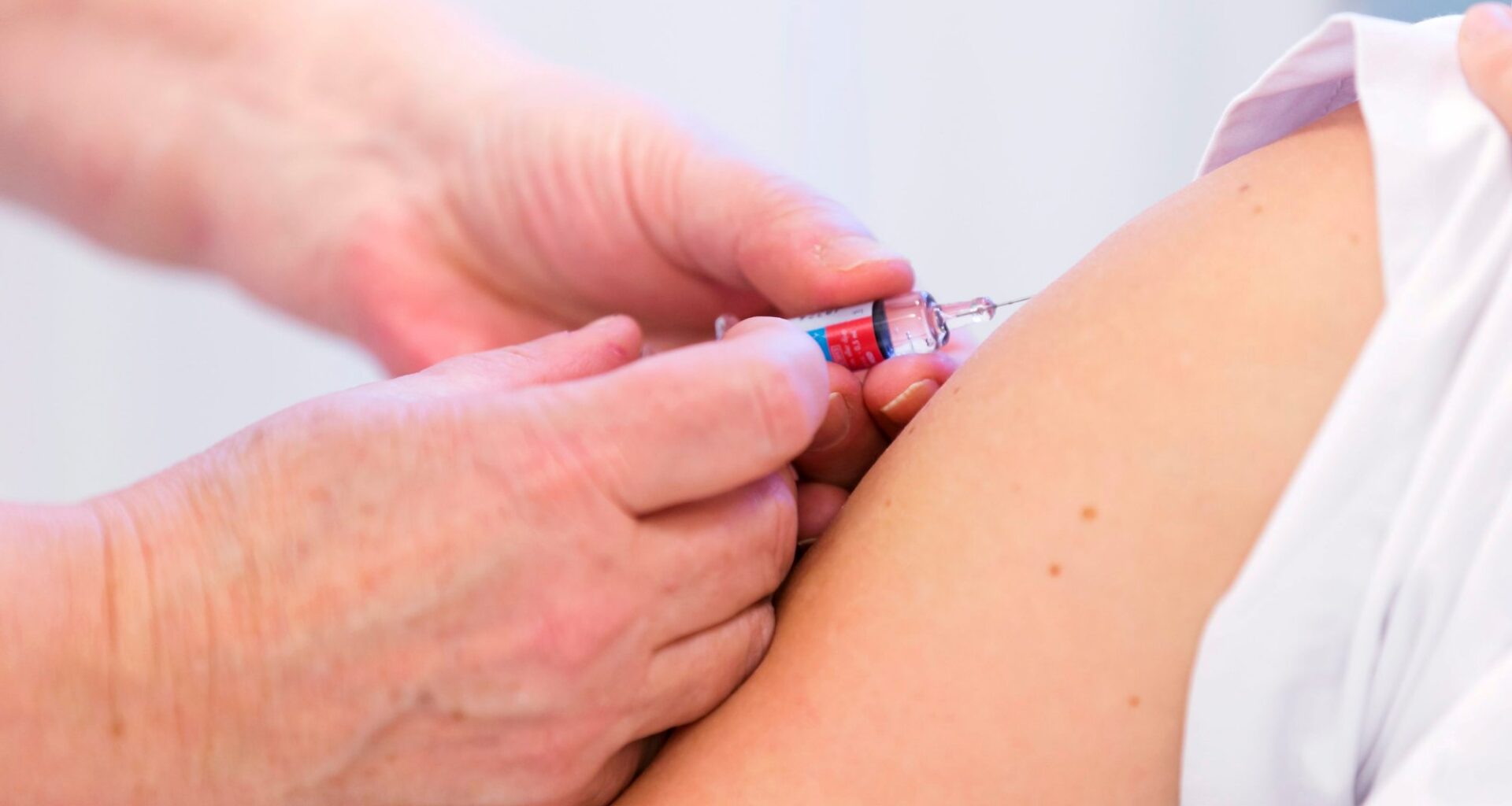 Helse, Influensa | FHI advarer: – Smittetoppen kan komme før jul