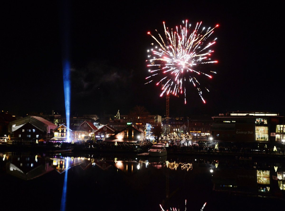 Nyttårsaften, Vær | Kan bli vanskelig å se raketter: – Kommer snø