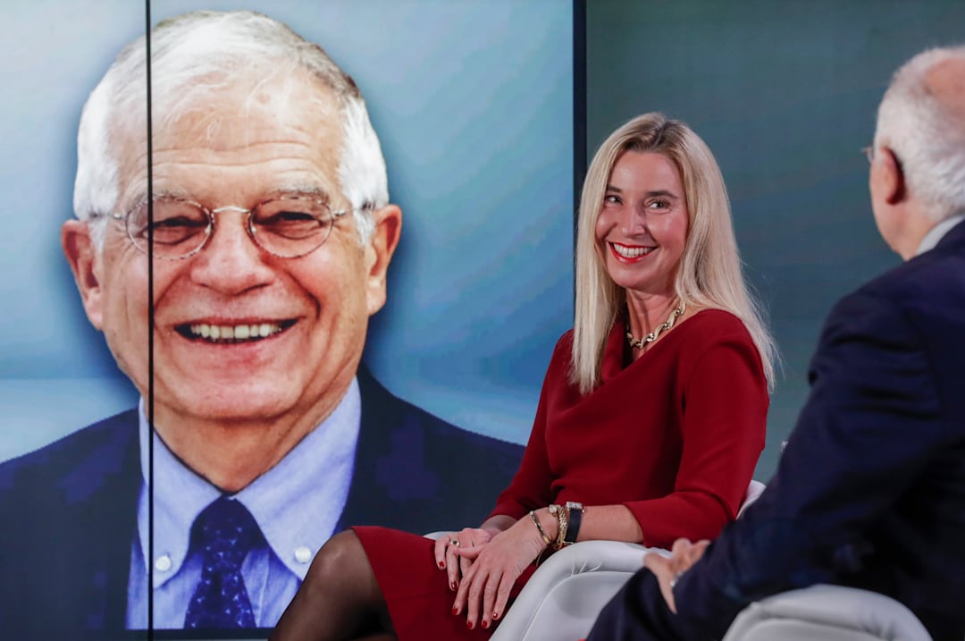 EUs tidligere utenrikssjef siktet i korrupsjonssak i Belgia