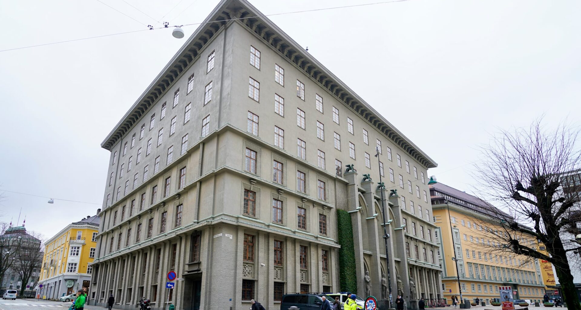 Mann dømt for overgrep mot 35 jenter