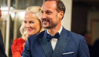 Kronprinsen drar alene på Nobelbanketten