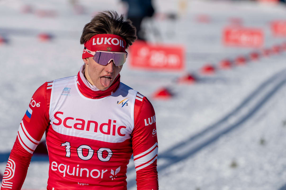 Tre russere og seks belarusere fikk status som nøytrale