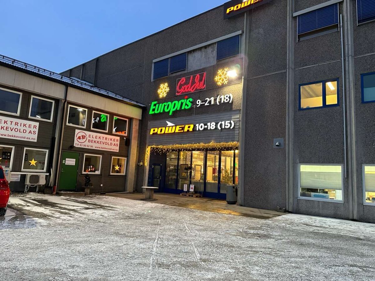 Nyheter, Nes | Forsøkte å bryte seg inn - Romerikes Blad