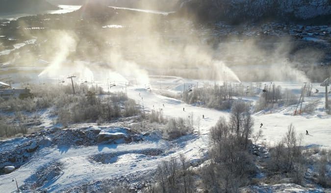 (+) Kun ett sted holder åpent. Dette er status for jula. - fvn.no