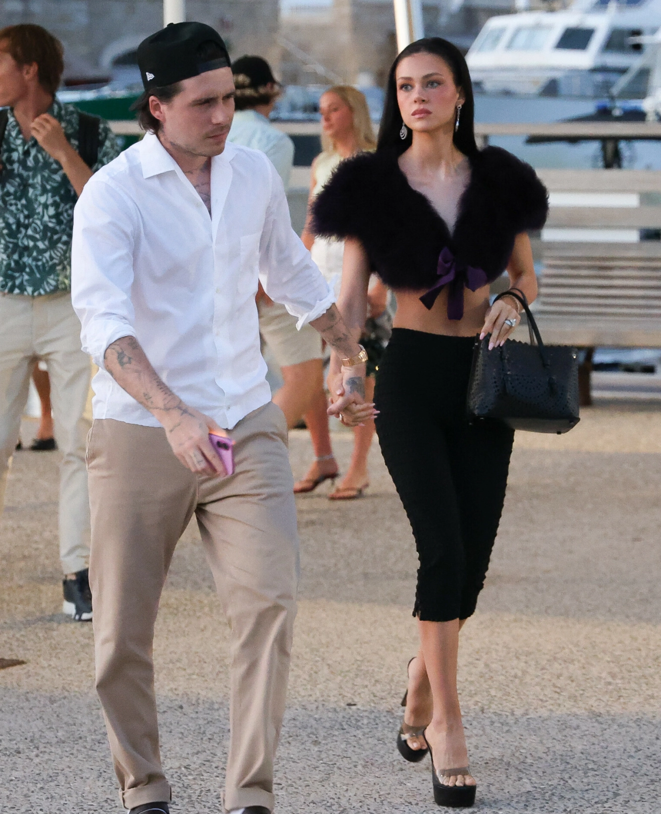 BLOKKERT: Ifølge lillebror Cruz skal eldstebroren i Beckham-klanen ha blokkert dem. Foto:
Aissaoui Nacer / SplashNews.com / NTB