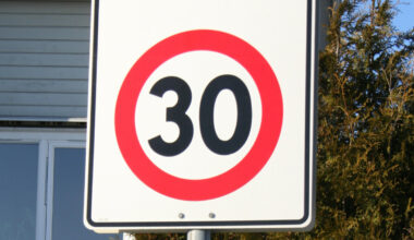 Nå kan det bli 30-sone på flere norske veier