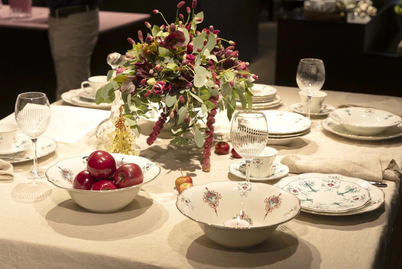 INSPIRERT AV NOSTALGI: Knut & Kjartans nye juleservise «Lucia» er inspirert av minner fra barndommens jul.