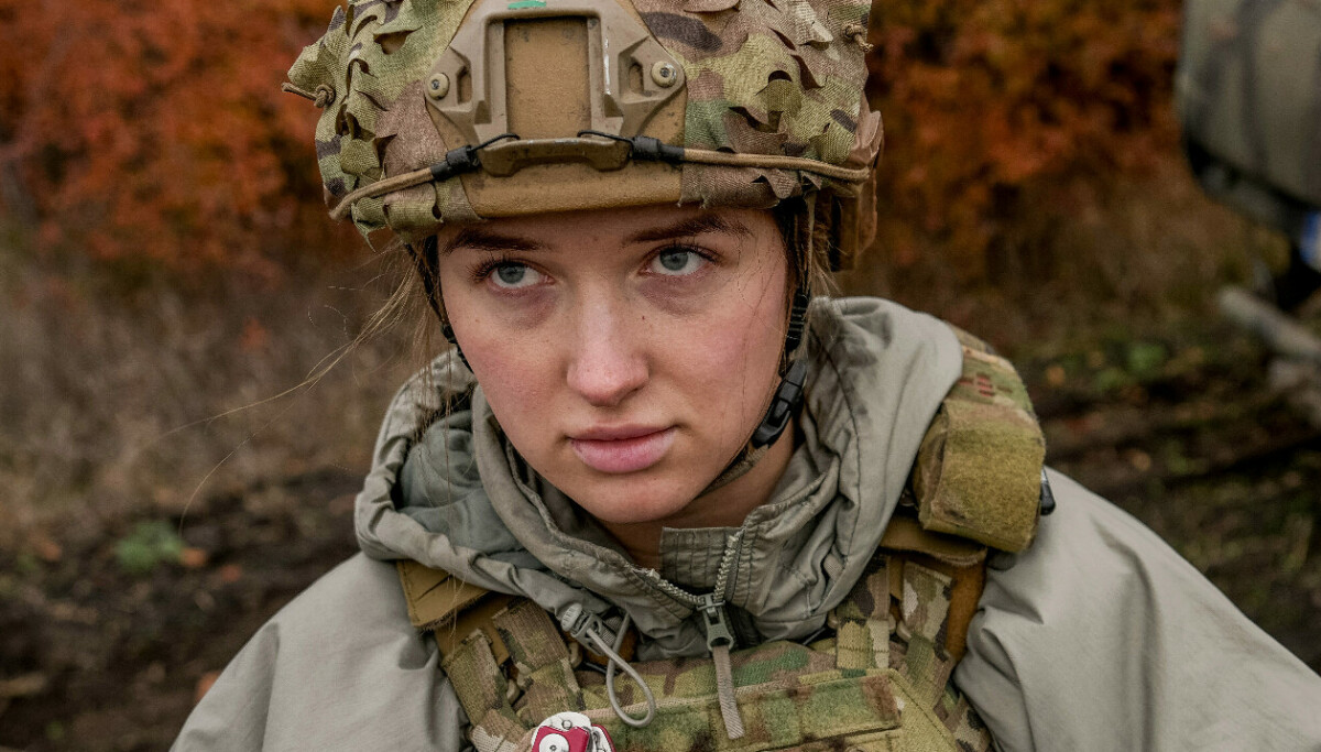 Kvinner stormer til droneenhetene