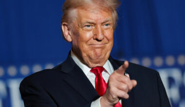 Tar grep:- Gjør samme feil som Biden