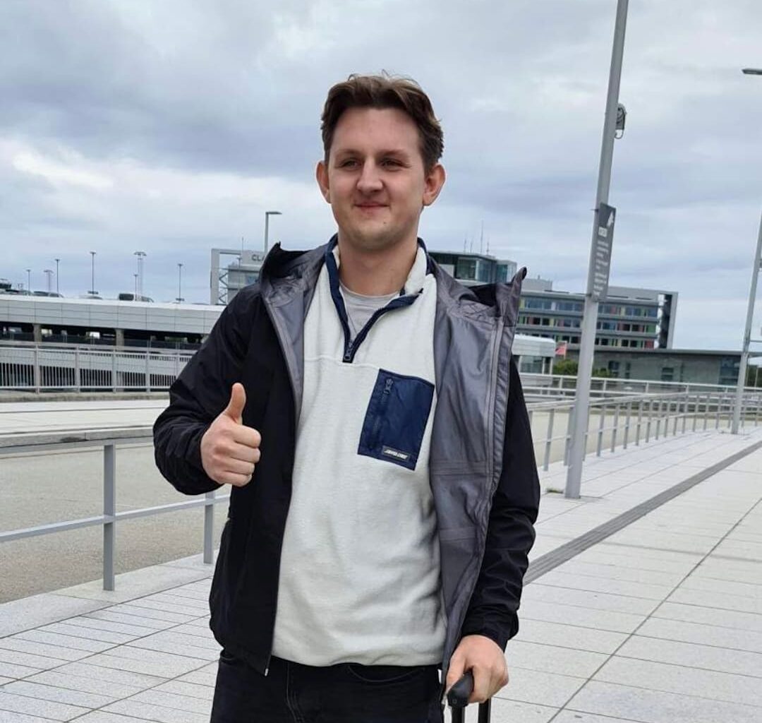 Oliver (23) ble tatt av strømmen