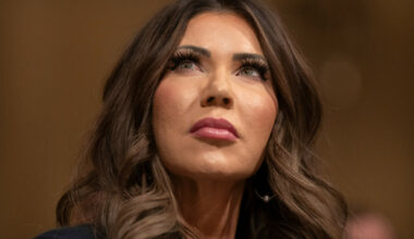 Hudflettes etter høring: - Hun må gå