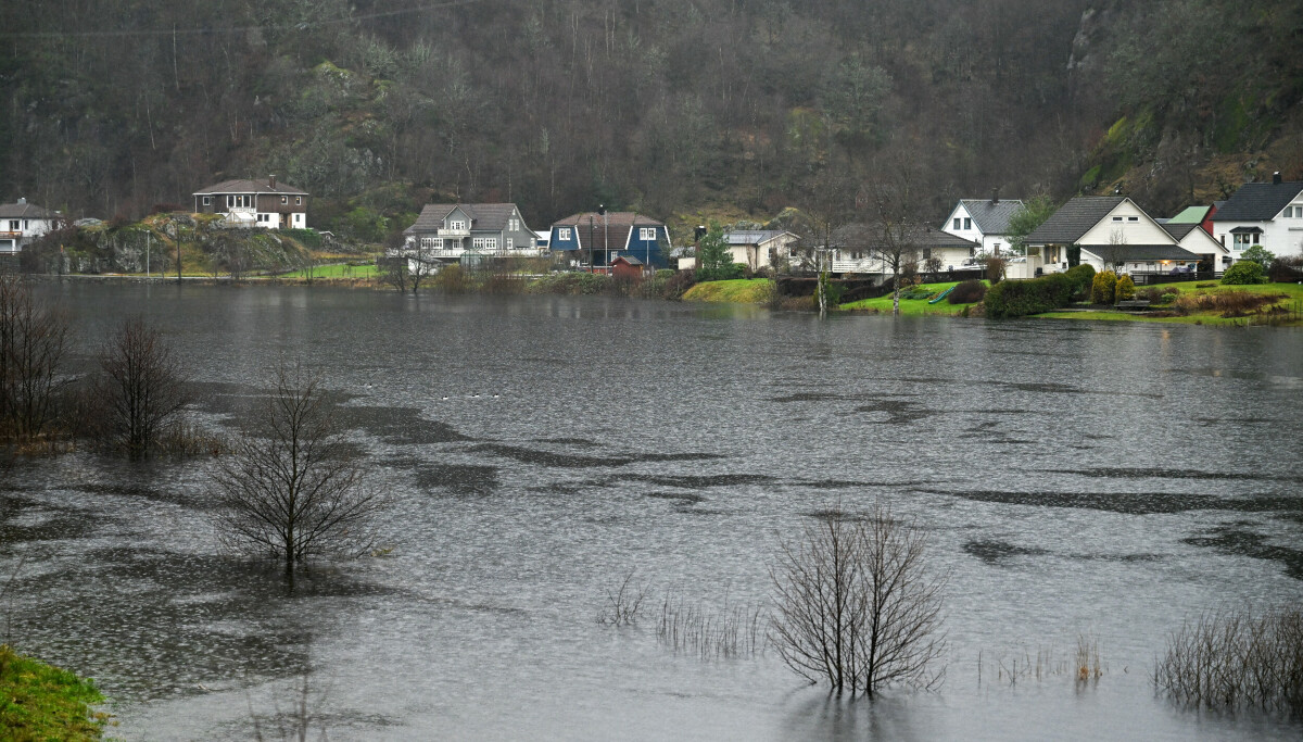 Høy pris for flom og ras